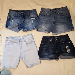 4 lot Womens Size 11 Jean Shorts Stretchy